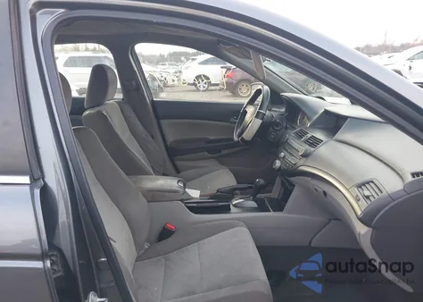 2010 Honda Accord 2.4 Lx из США, поврежденный, VIN 1HGCP2F39AA031931